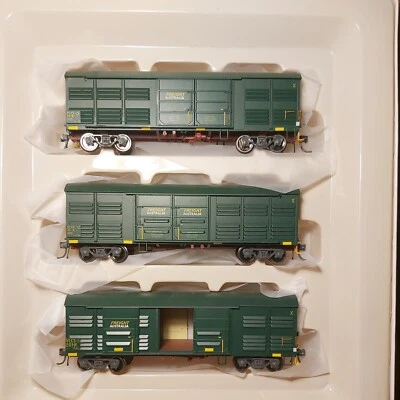 On Track Models VLCX Wagons (1st Run VLVX-01) - FA Livery Suit SDS Auscision • $200