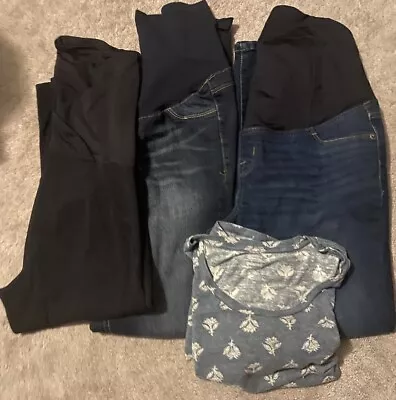 EUC 4 Piece Maternity  Clothes Lot Skinny Jeans Leggings Shirt Size Medium & 8 • $23