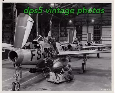 1953   F-84 Thunderjets For Nationalist China (Taiwan) Vtg USAF Media Print 8x10 • $9.99