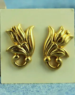 Vintage Unsigned 1990 Avon Spring Tulip Gold Tone Flower Pierced Earrings • $8