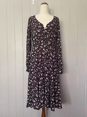 Tigerlily Purple Floral Flowy Dress Size 12 • $49.95