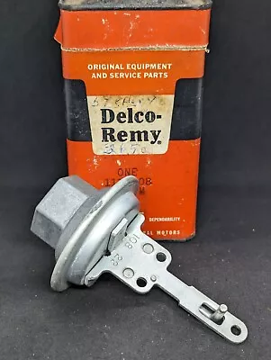 Nos 1957 Chevrolet Bel Air 8 Cyl W/ 2bbl Carburetor Distributor Vacuum Advance • $49.99