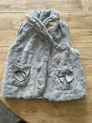 Baby Girls Faux Fur Body Warmer Gilet Jacket 12-18 Months  • £2.50