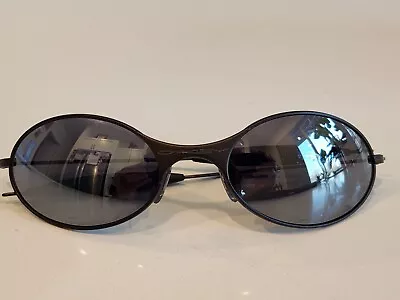 Oakley E Wire Sunglasses & Metal Case Mens Vintage Gunmetal Vintage 1990s 2000s • $58