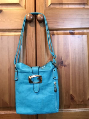 £7.95 • Buy Giovanna Milano Bag, Turquoise,  Adjustable Body Bag Medium Size Multi Pockets