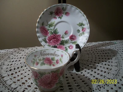 $21.99 • Buy Vintage Royal Albert Flower Of Month November Chrysanthemum Teacup Saucer Set