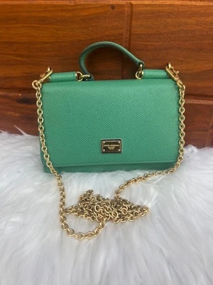 £310.77 • Buy Dolce & Gabbana Sicily Von Dauphine Mini Phone Crossbody Bag 8h526 Green
