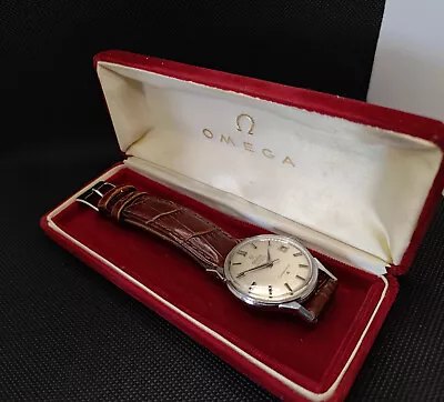 Omega Constellation Chronometer 14902-SC 61 .Cal 561- 1962 Date Range • $1000