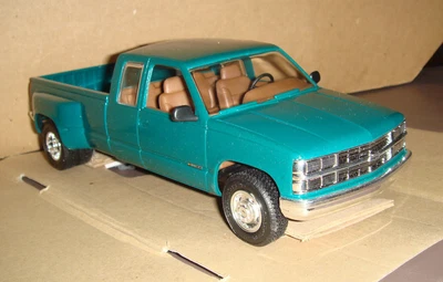 $40 • Buy 1995 Chevy C 3500 Longbox Dually Pickup Truck AMT Boxed Promo 6992 EO