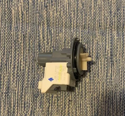 Whirlpool Kenmore Maytag Washer Drain Pump W10727777 W10876600 Look At Photos  • $17.99
