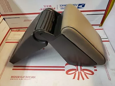 Saab Og-9-3 Ng-900 S/se Sliding Leather Arm Rest W/storage Rare Accessory • $130