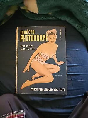 Modern Photography Magazine 1951 • $5