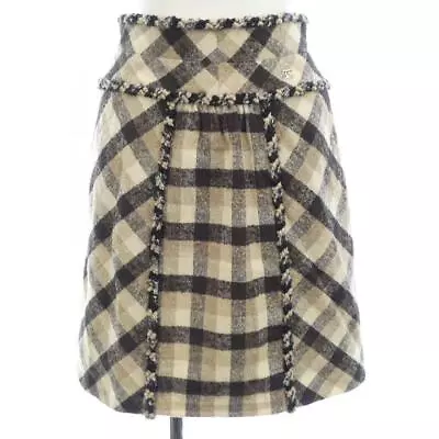 Authentic CHANEL Skirt  #241-003-484-2473 • £192.60