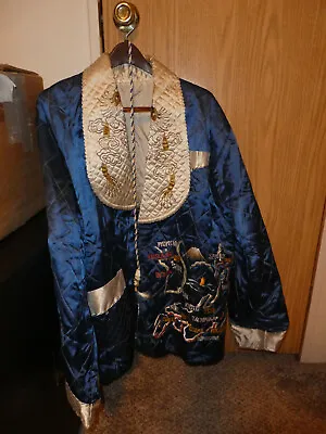 Vtg Quilted EMBROIDERED DETAIL Souvenir Robe Coat Smoking JACKET N • $310