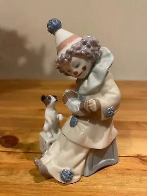 Vintage LLADRO Figurine 5279 Pierrot Concertina Clown With Puppy Dog Damaged • £22.99