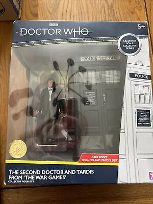 The Second Doctor Who & Tardis War Games Classic Collectors Figure Set NEW • £40