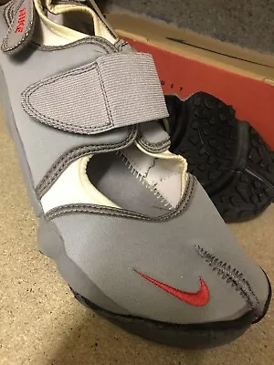 Size UK 10 - OG Nike Air Rift Médium Grey / Salsa - 104052 062 • £150