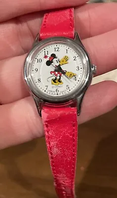 Vintage 90’s Minnie Mouse Children’s Watch • $10
