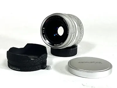 Voigtlander ULTRON 28mm F/1.9 Asperical Lens L39 LTM[MINT W/ Hood] From Japan • $529.90
