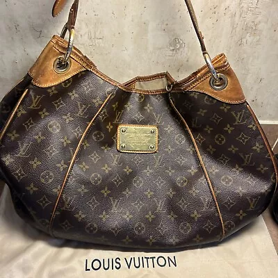 Authentic Louis Vuitton Galleria GM Bag • £404.72