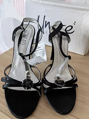 Women's Occasion Sandals Size 6 • £11