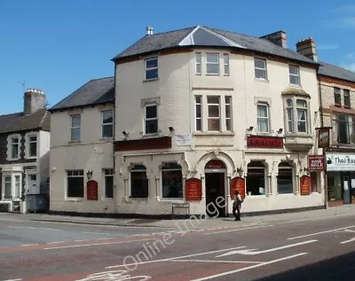 Photo 6x4 Kings Castle Canton Cardiff Cardiff/Caerdydd Pub On The Corn C2010 • £2