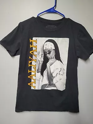Aaliyah Shirt Black Short Sleeve Graphic Size M • $9