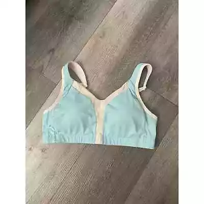 Moving Comfort 300288 Vero Sports Bra Wire Free Womens - Sz Medium • $16.95