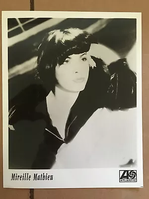 Mireille Mathieu  Original Vintage Press Headshot Photo  • $10