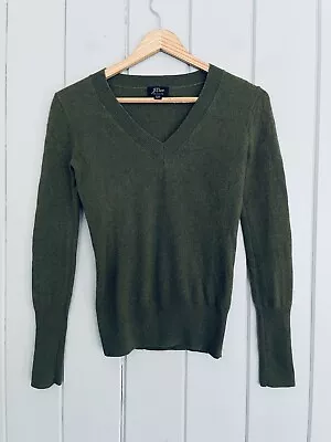 J. Crew Sweater XXS 2XS 100% Cashmere Fitted V-Neck Olive Green AD465 • $24.95