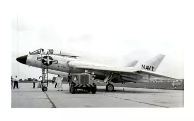 US Navy Vought F7U Cutlass Airplane Vintage Photograph 5x3.5  129654 Flight Prep • $11.99