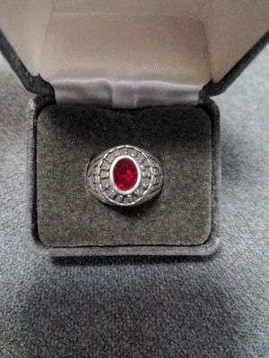 $130 • Buy Buffy The Vampire Slayer Sunnydale High Class Of 1999 Ring