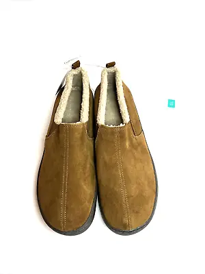 NEW Mossimo Walnut / Carson Brown Suede Slippers Slip On Shoes Men Size 10 • $18.75