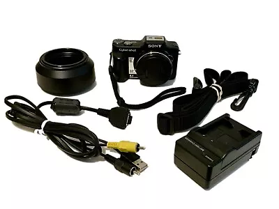 Sony CyberShot DSC-H10 8MP Zoom Camera W/Accessories • $39.99