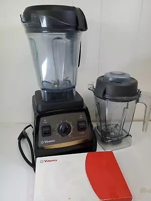 Vitamix VM0158 Professional Series 300 Blender PRO300 Black 64 & 48 Oz Pitchers • $185.55