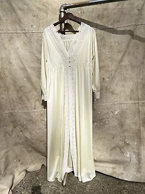Vtg MISS ELAINE Peignoir Set Nightgown Robe Nylon Lace Chiffon Lingerie Gown • $9.99