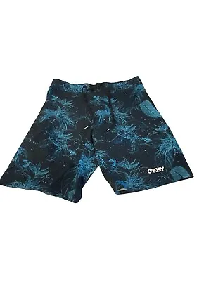 Oakley Board Shorts Mens Size 32 • $10