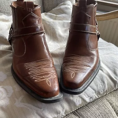 Men’s Cuban Heel Tan Boots Size 6 With Great Detail • £5.99