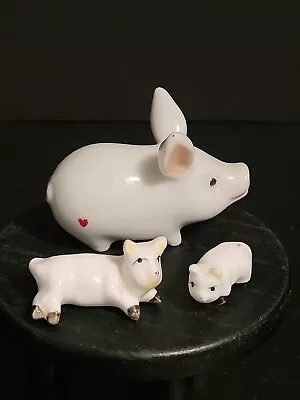 Vintage Porcelain Family Of 3 Miniature Pig Figurines White • $15