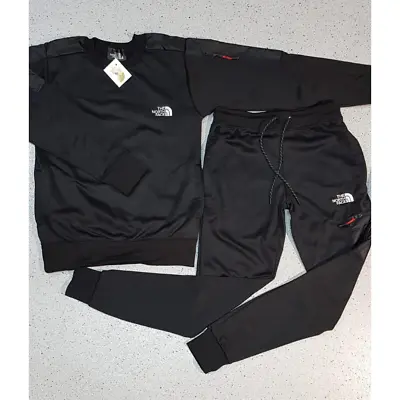 £100 • Buy New Beautiful North Men's Tracksuit - Stay Stylish And Fashionable Size L