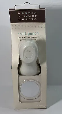 Martha Stewart Holidays 1” SCALLOPED CIRCLE Paper Punch Craft Punch • $6.99
