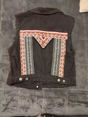 H&M Coachella Official Collection Denim Raw Hem Embroidered Vest Black Size 10 • $3