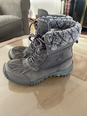 UGG Adirondack Boot II Luxe Quilt Gray Leather Waterproof Boots 7.5 • $74.99