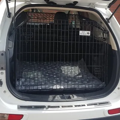 PET WORLD MITSUBISHI | Outlander 2012+ Sloping Car Crate Pet Dog Travel Cage • £199.99