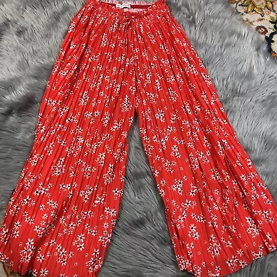 $30 • Buy Zara Girls 13-14 Red Floral Pleated Wide Leg Pants
