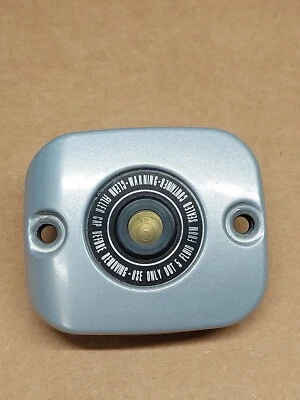 $34.97 • Buy OEM GENUINE STOCK 2002 Harley Davidson VROD VRSCA Clutch Brake Reservoir Cover