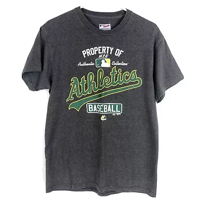 Majestic Mens Oakland Athletics A's T-shirt Medium Logo Authentic Collection M • $11.14
