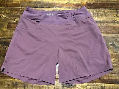 Mountain Hardwear  Shorts Outdoor Hiking  Women’s Large Maroon (37) • $25