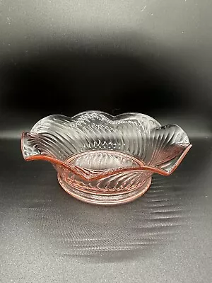 Vintage Pink Depression Glass Bowl 7  Ruffled Edge Twisted Ribbed Pattern. • $17.99