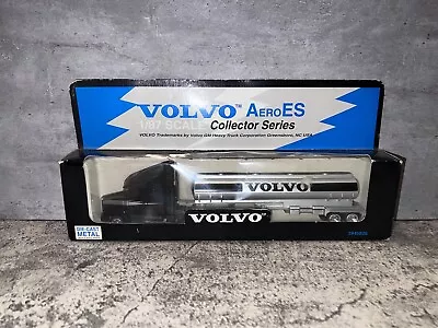 Volvo Aero ES 1:87 Scale Collector Series - Volvo Fuel Tanker Die-Cast • $2.99